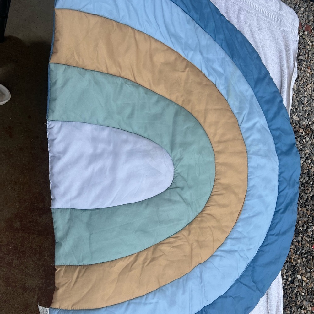 Multicolor Quilted floor pad for baby